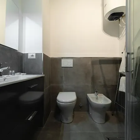 Intrho Cinque Giornate Elegant Flat Apartment