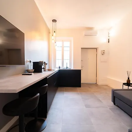 Intrho Cinque Giornate Elegant Flat Apartment
